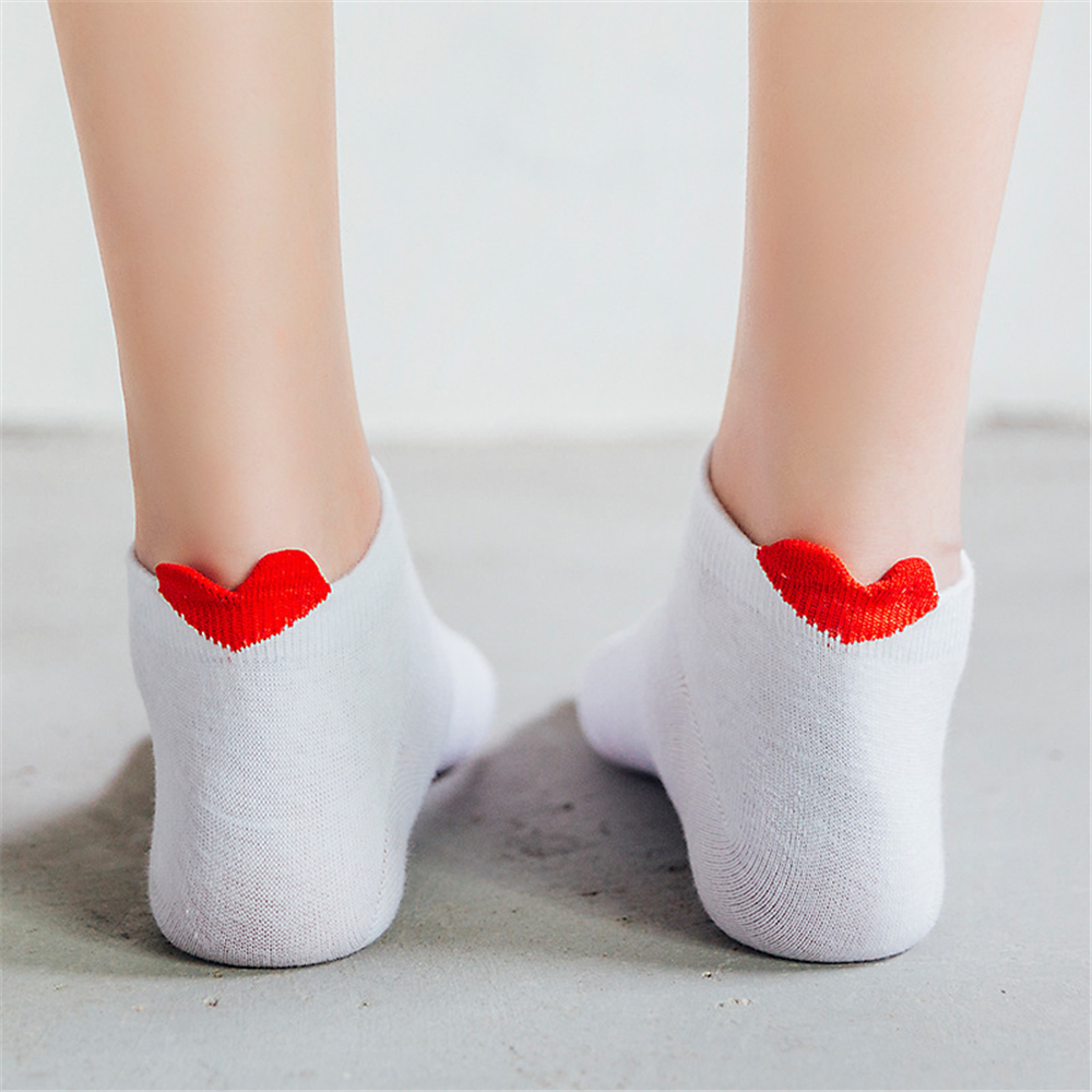 Japanese Women Lifestyle - 1 Pair Cute Girls' 3D Heart