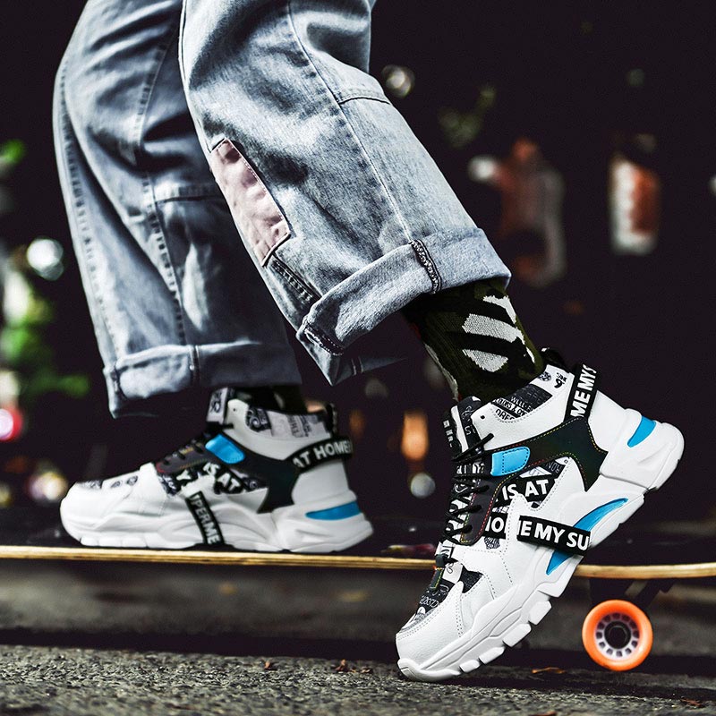 Large Size High Top Chunky Man - Japanese Women Lifestyle recensione e prezzo